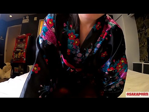 ❤️ Ung cosplay tjej älskar sex till orgasm med en spruta i en hästskötare och en avsugning. Asiatisk tjej med hårig fitta och vackra bröst i traditionell japansk dräkt i amatörvideo som visar onani med knullleksaker. Sakura 3 OSAKAPORN. Högkvalitativ porr at us sv.pornokey.ru ❌️❤